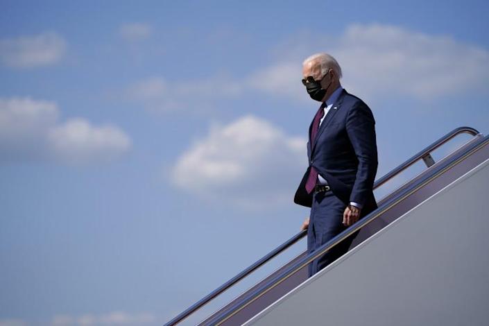 Biden tells Netanyahu he expects significant de-escalation in Israel-Hamas conflict today