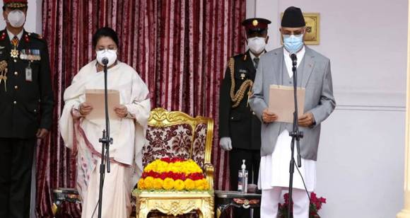 प्रधानमन्त्री ओलीबाट तेस्रो कार्यकालको शपथ