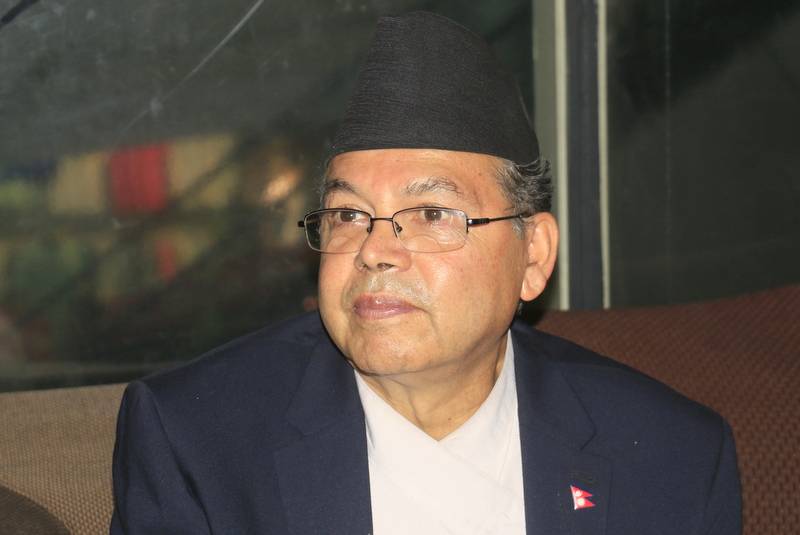 नेता खनाललाई उपचारका लागि भारत लगिँदै