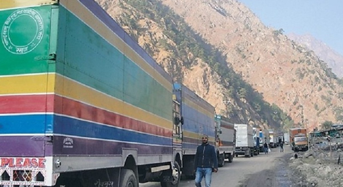 चिनियाँ सामग्री निर्धक्क आयात गराउन आग्रह