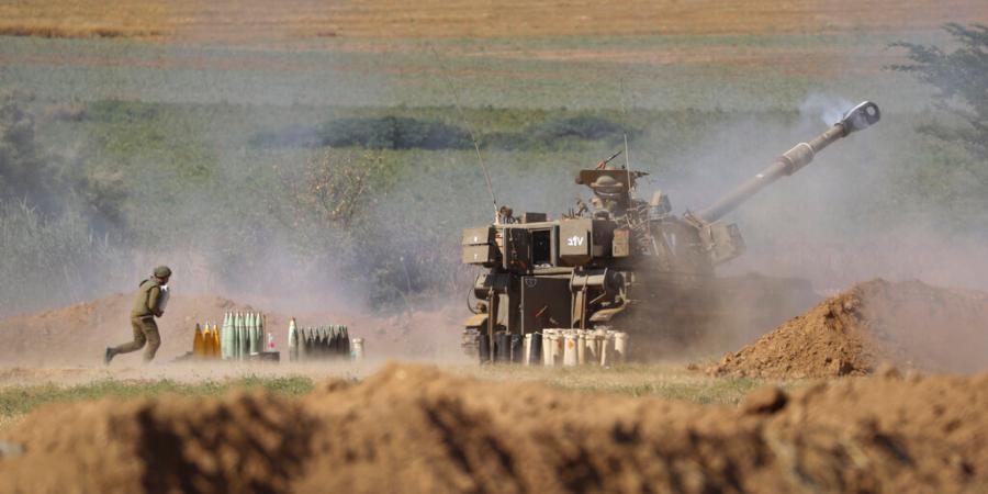 Israeli army fires into Lebanon after rocket attacks