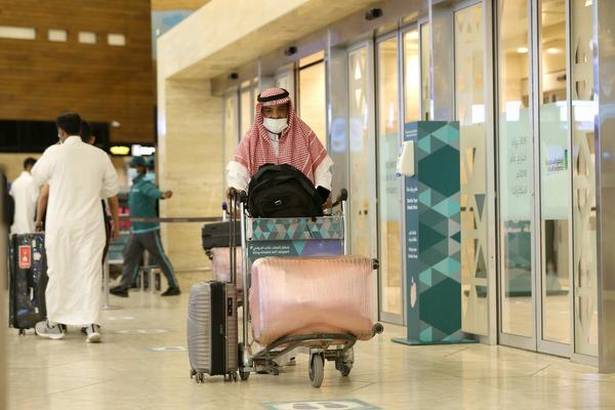 Saudi Arabia to allow vaccinated citizens to travel abroad