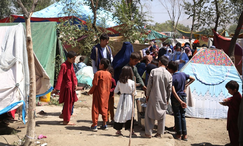 Tens of thousands of people flee violence in Afghanistan: UN