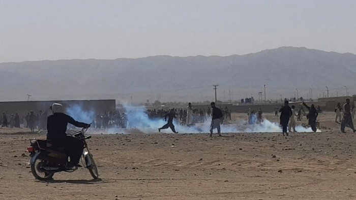 Taliban move closer to Afghan capital after taking Ghazni city