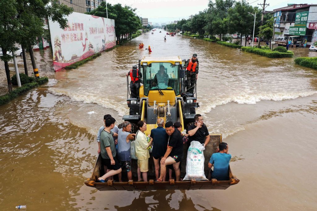 अत्यधिक वर्षाका कारण चीनमा थप २१ को मृत्यु, चार बेपत्ता