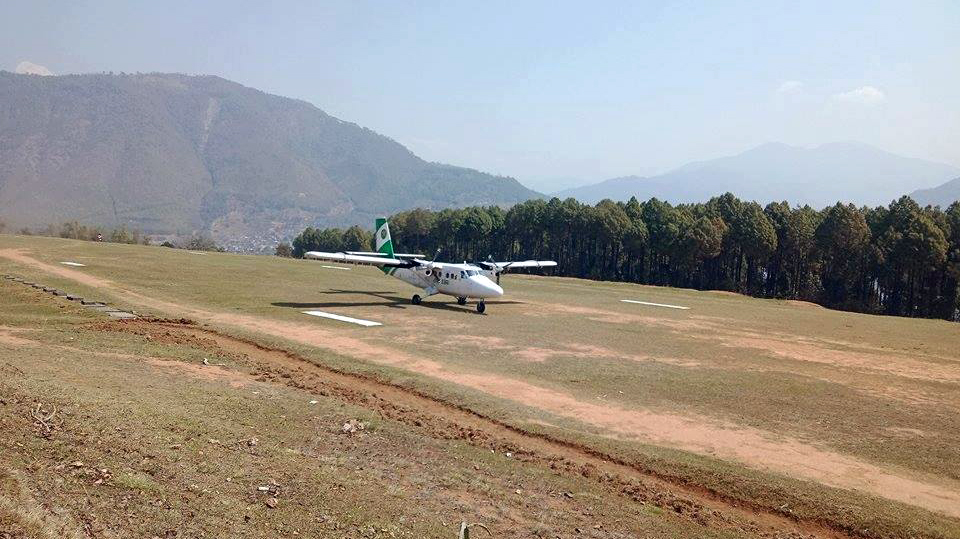 कछुवागतिमा बलेवा विमानस्थल