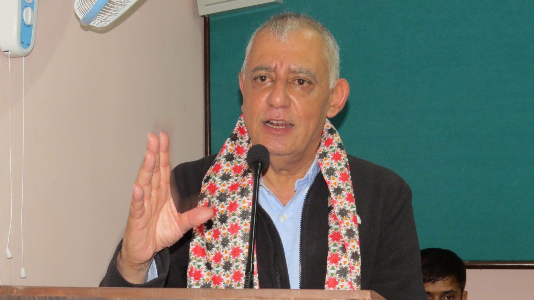 ‘वडा तहदेखि नै पार्टी सङ्गठनलाई बलियो बनाऔँ’ -महामन्त्री डा कोइराला