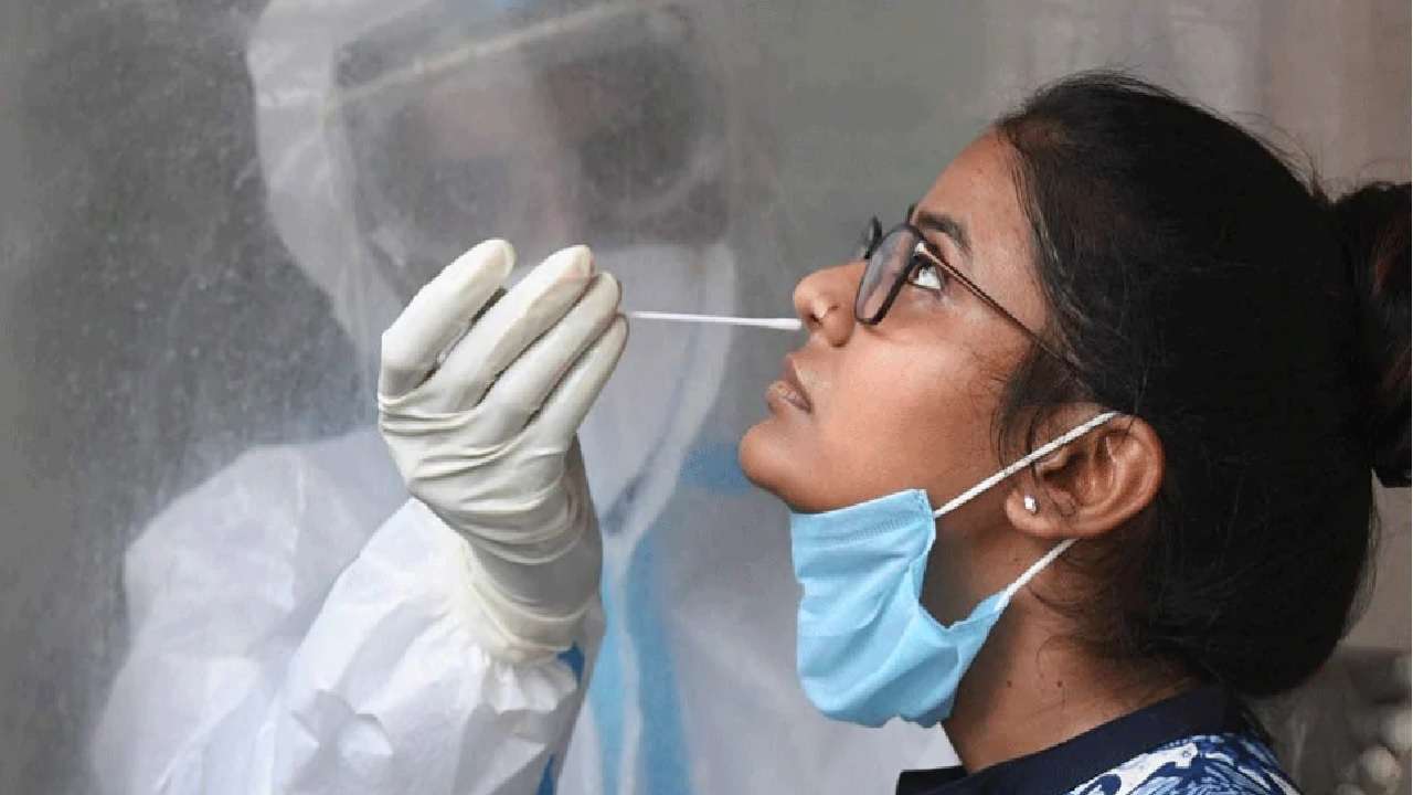 India logs 25,404 new Covid-19 cases in last 24 hours
