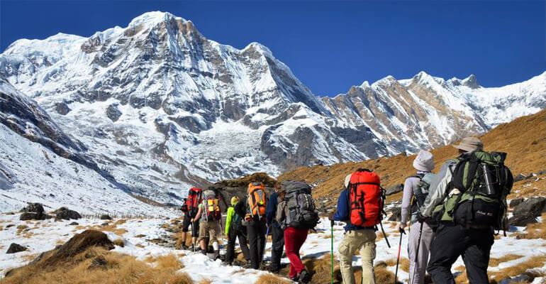 पदयात्रा पर्यटनमा उत्साह, लगातारको झरीले बुकिङ सार्दै पर्यटक