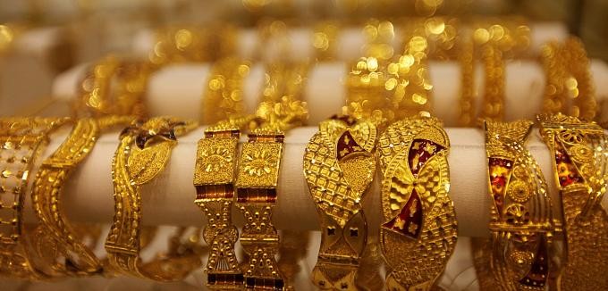 बढ्यो सुनको मूल्यः चाँदीको स्थिर