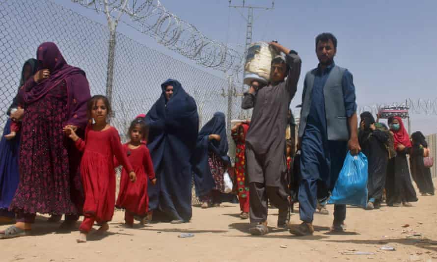 About 600 displaced Afghans return home in northern Badakhshan province