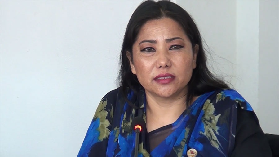 मन्त्री झाँक्री वीर अस्पतालमा भर्ना