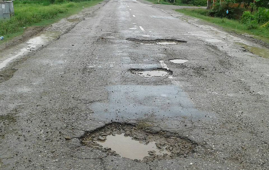 वर्षा रोकिएसँगै खाल्डाखुल्डी टाल्ने काम तीव्र गतिमा
