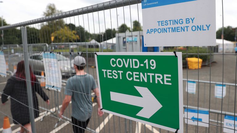 UK records nearly 50,000 new coronavirus cases