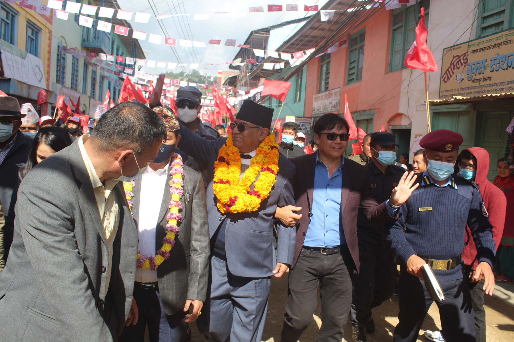 न्यायालयबारे गठबन्धनको साझा धारणा आउँछ : प्रचण्ड
