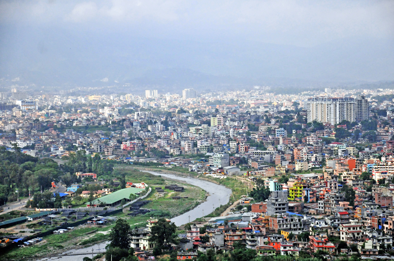 छोराछोरी खोज्दै आमा काठमाडौँमा