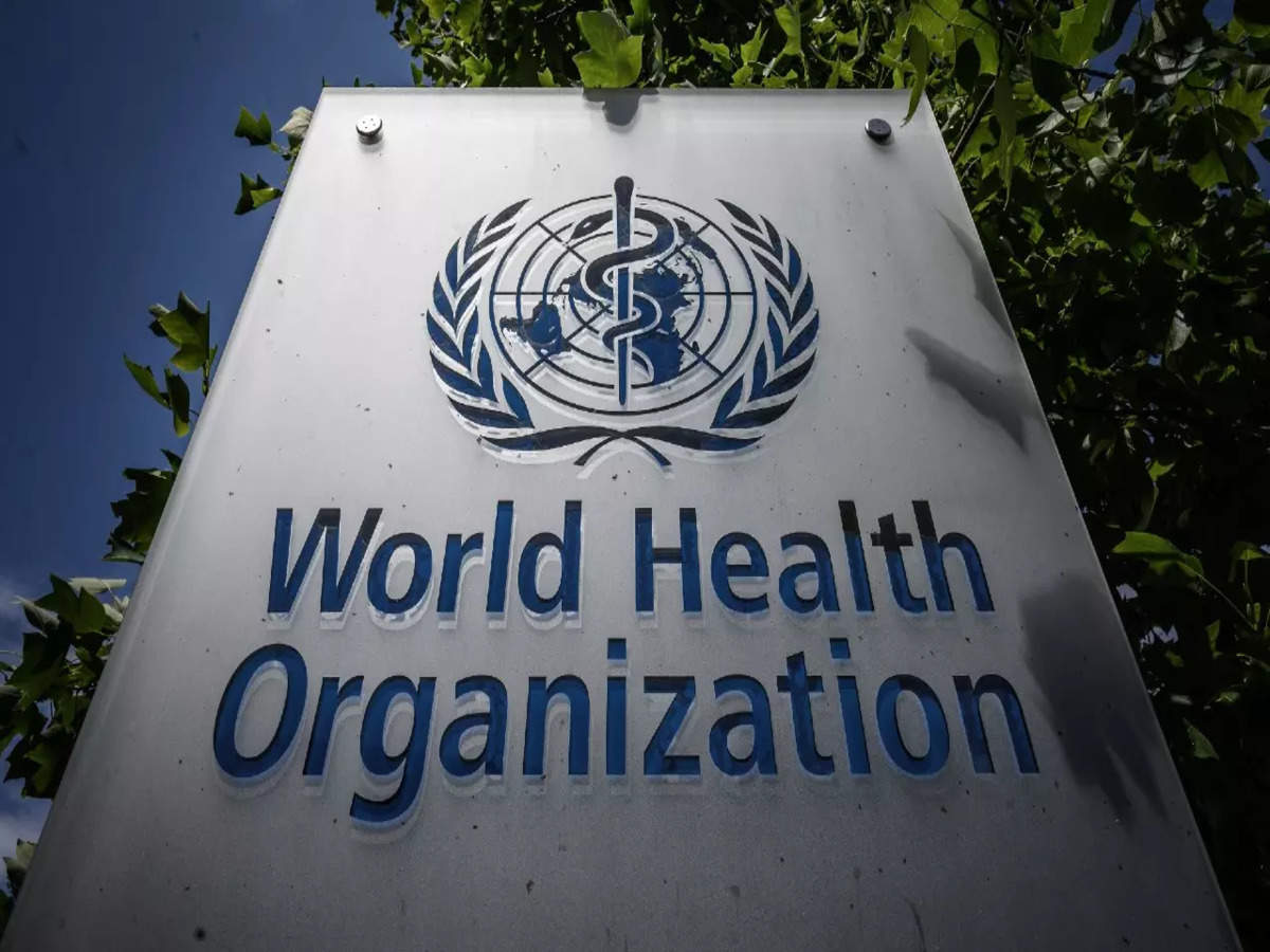 Top WHO, US scientists say Omicron no worse than other virus 	variants