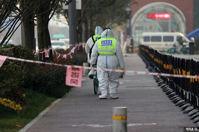 China expands lockdowns as Covid cases climb