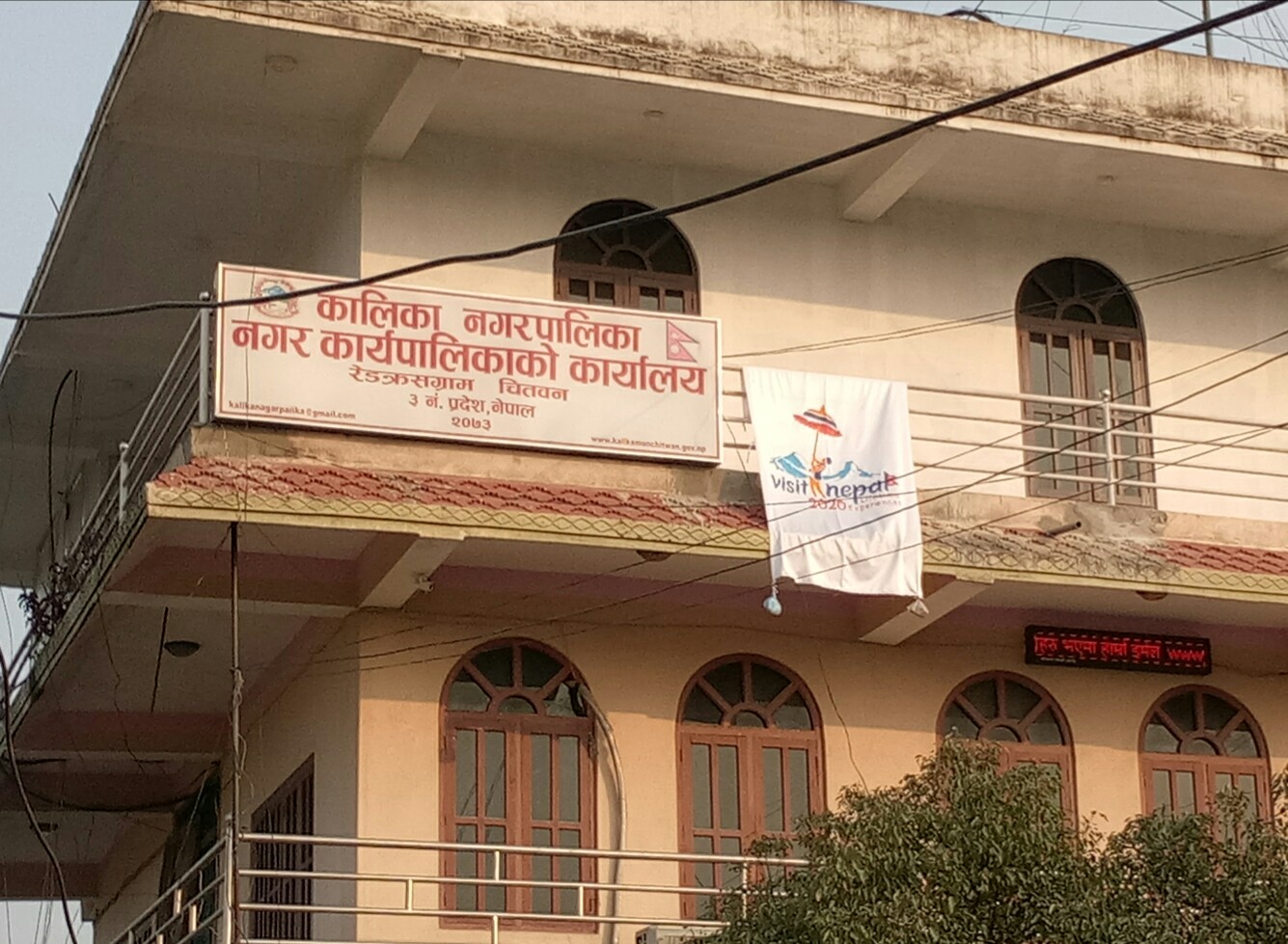 एकैपटक चार मन्दिरमा चोरी