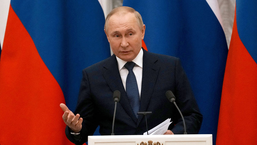 Putin says Russia has nothing to do with companies operating in Mali