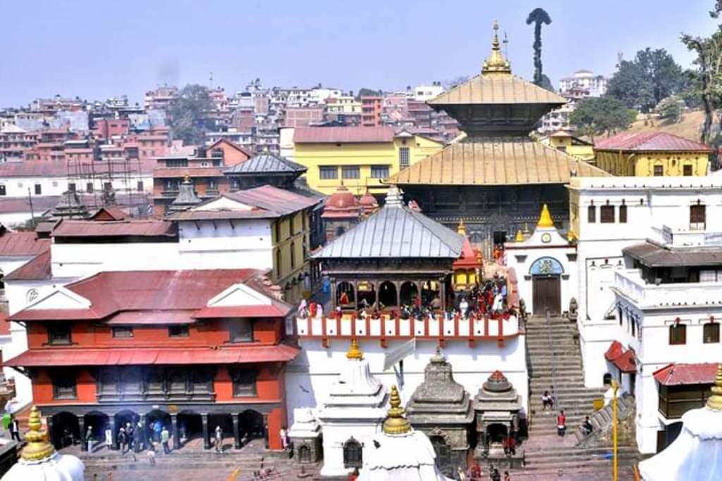 पशुपतिनाथ मन्दिर खुलाभएसँगै  भक्तजनका भीड