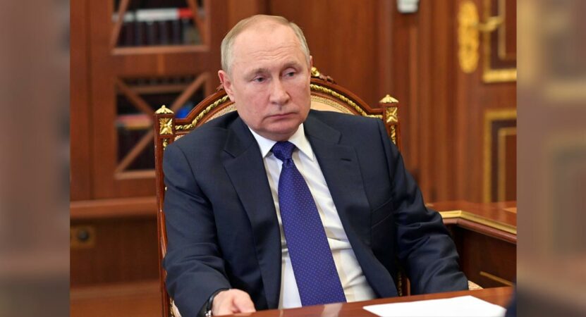 Putin signs decree on measures to ensure financial stability