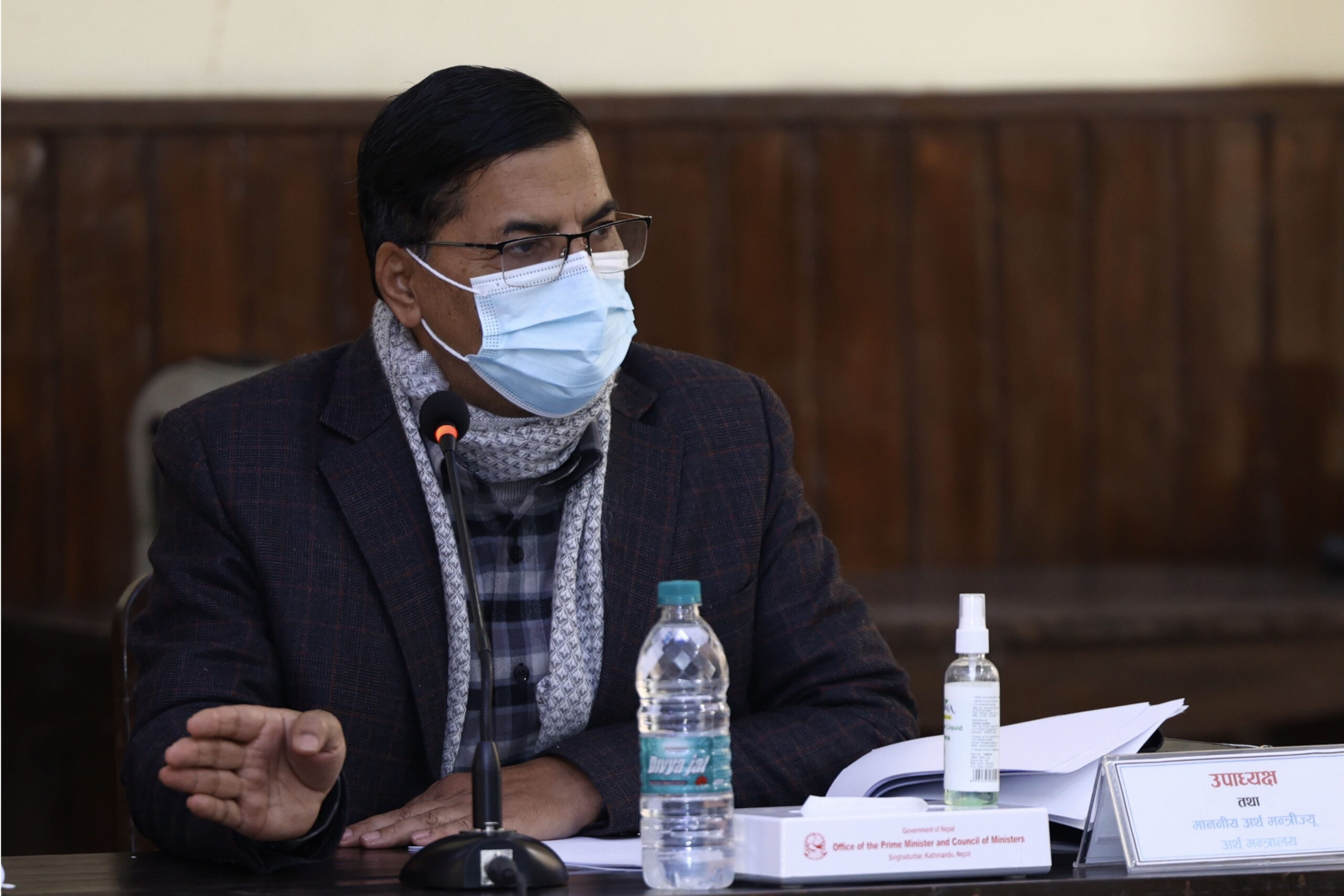 पुँजीबजार सुधारमा लाग्न अर्थमन्त्री शर्माको निर्देशन