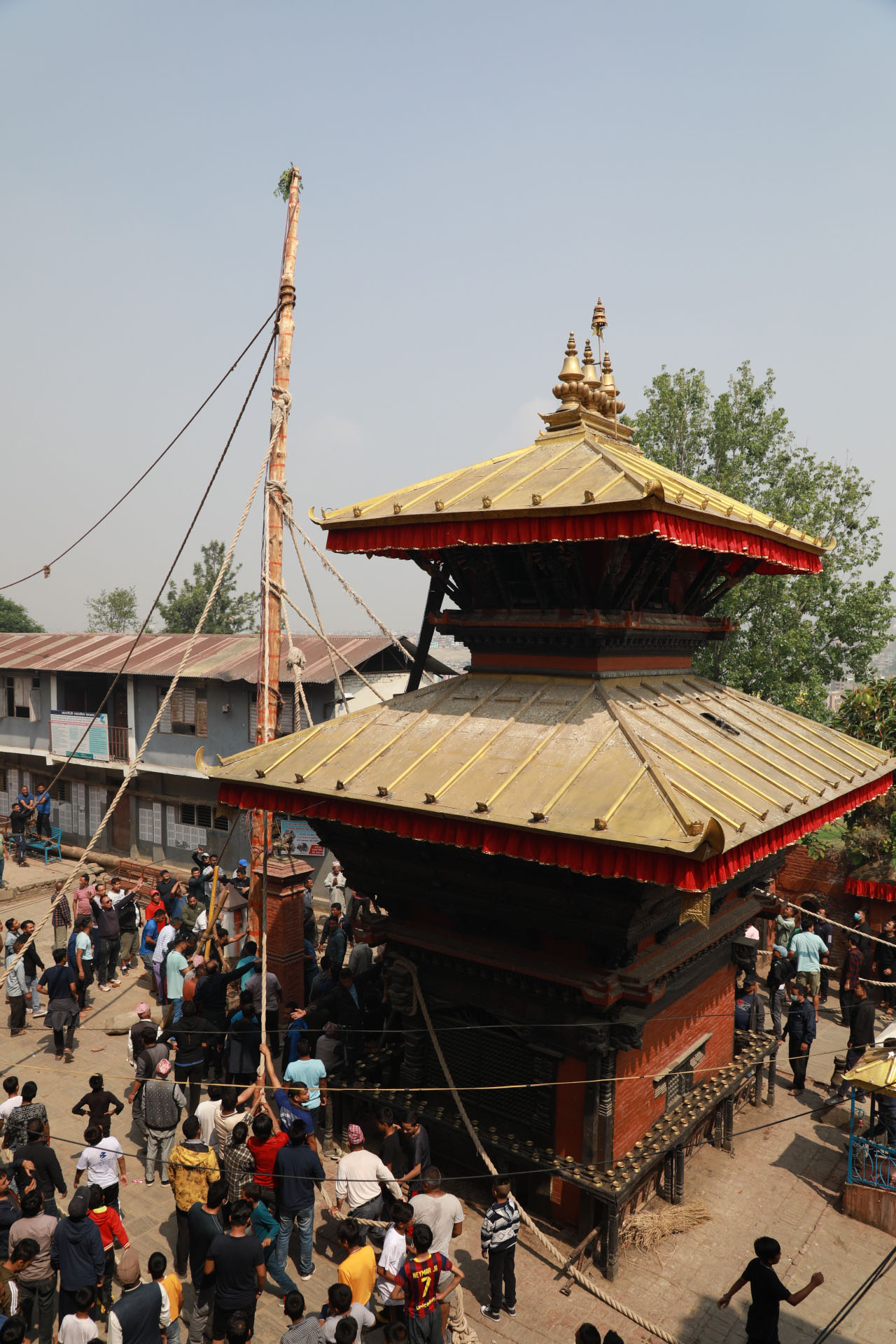 हात नभएको योसिँद्योः उठाइयो