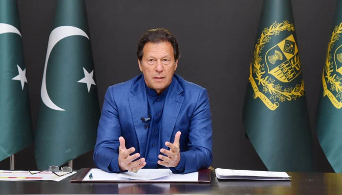 Imran Khan lashes at opposition, compares them to Mir Jafar, Mir Sadiq
