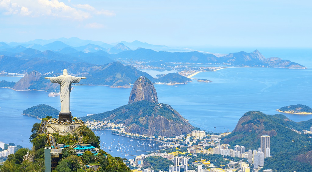Brazil lifts coronavirus-related public health emergency