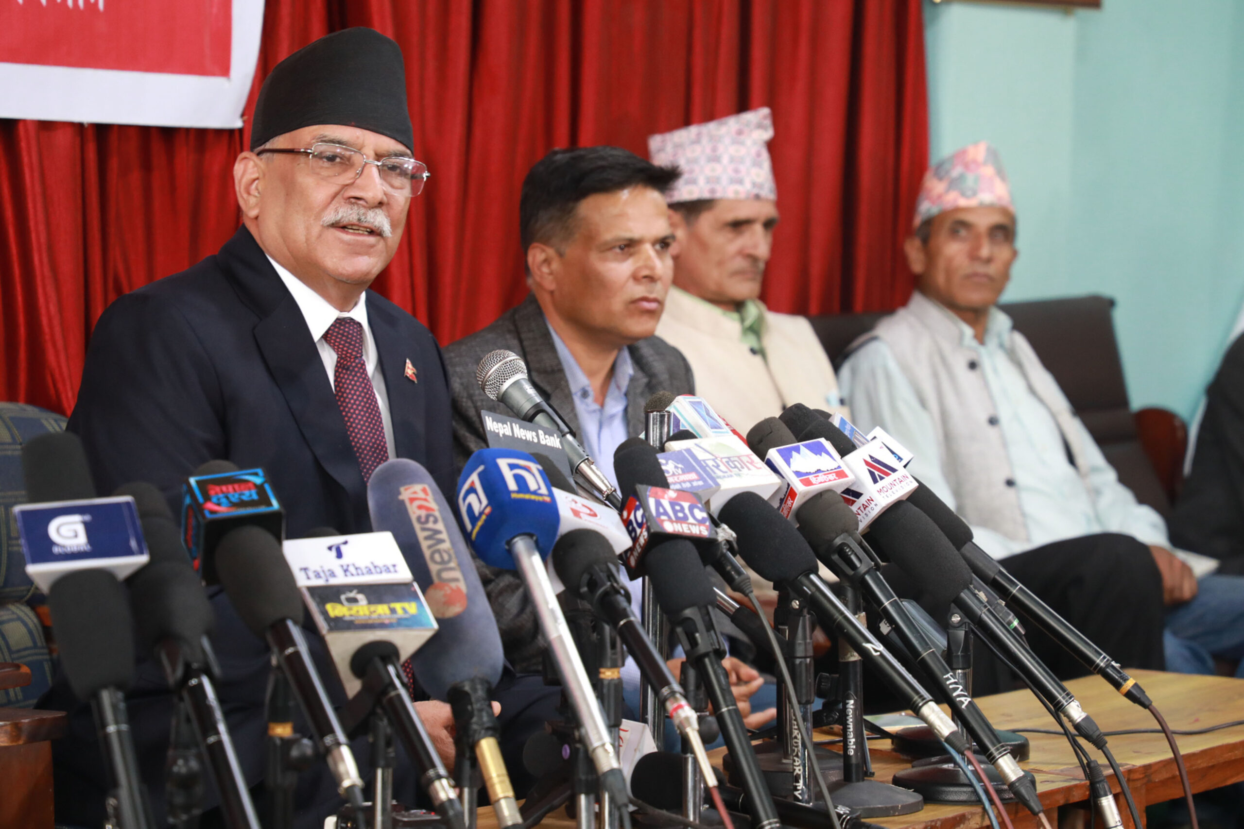 आज साँझसम्म महानगर र उपमहानगरको साझा उम्मेदवार तय हुन्छ : प्रचण्ड