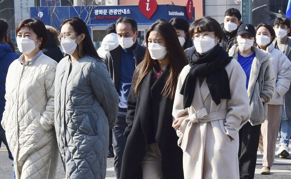 S.Korea reports 25,125 new COVID-19 cases