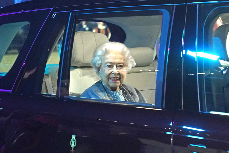 Queen Elizabeth II attends Jubilee celebration after health concerns