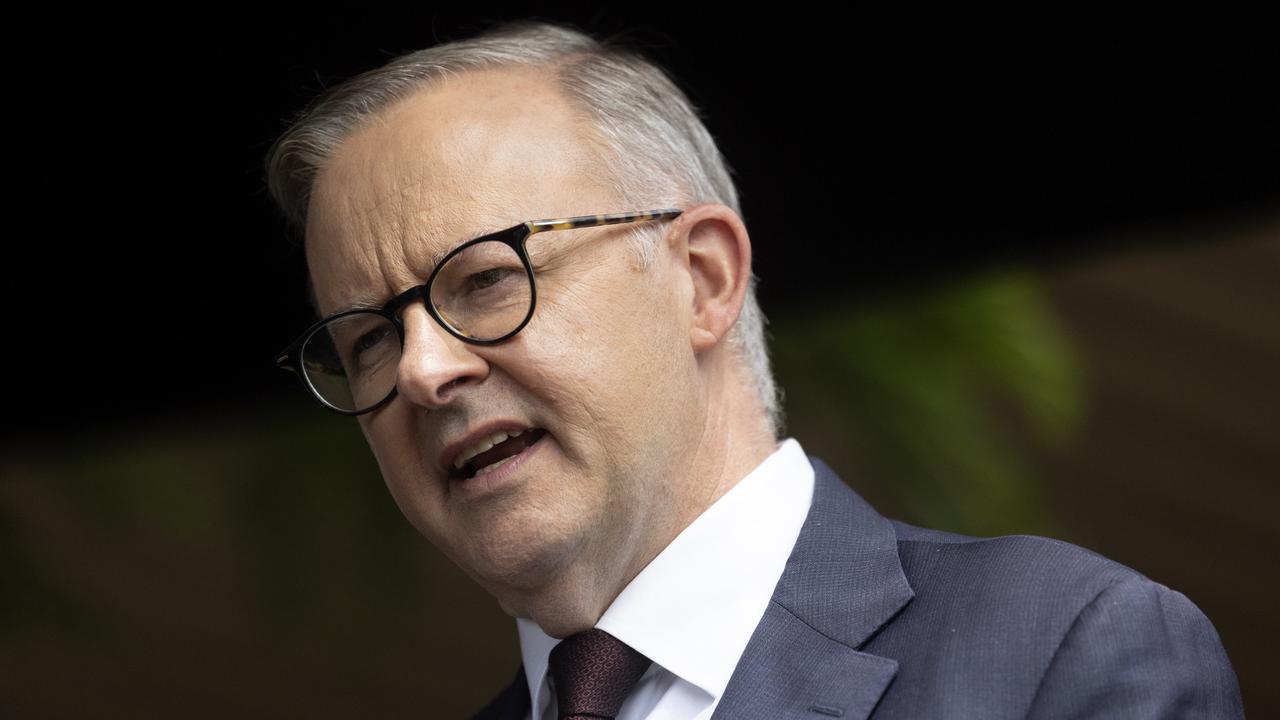 New Australian government ministry sworn in