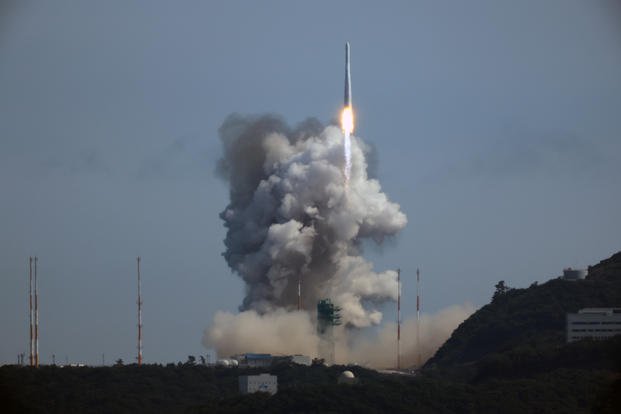 Urgent: S.Korea launches homegrown space rocket