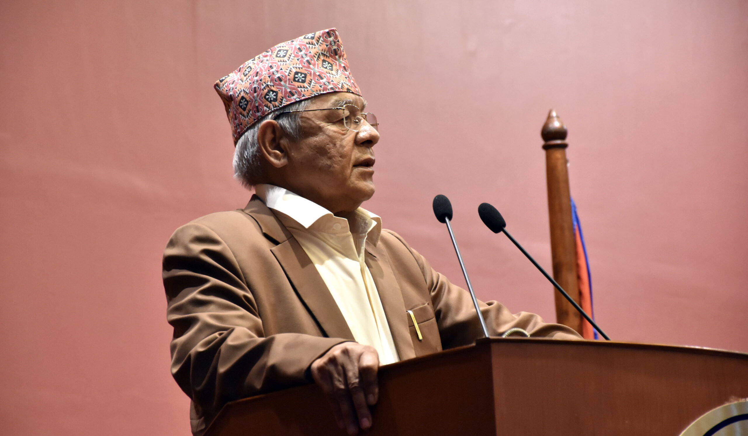 कृषिमा बामदेवका दुई दृष्टिकोण…