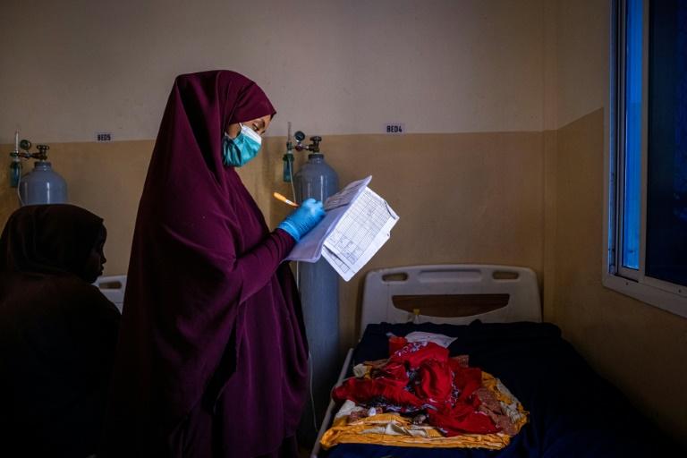 Dying children reflect brutal toll of Somalia drought