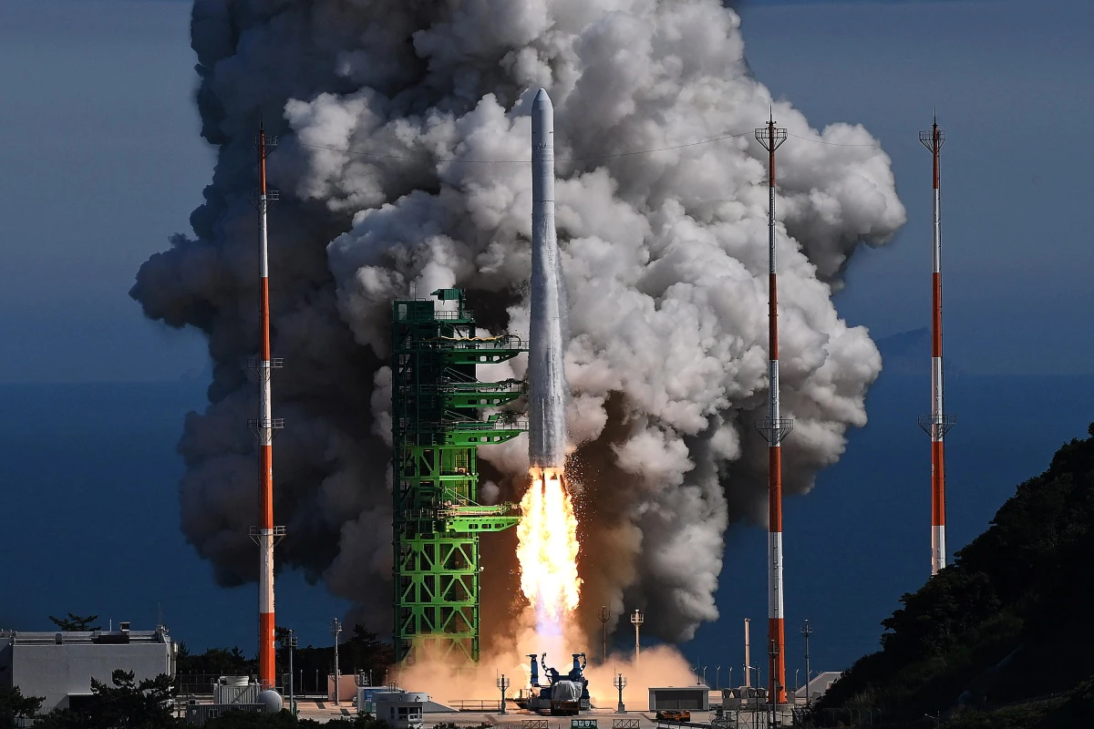 South Korea launches domestically-developed space rocket