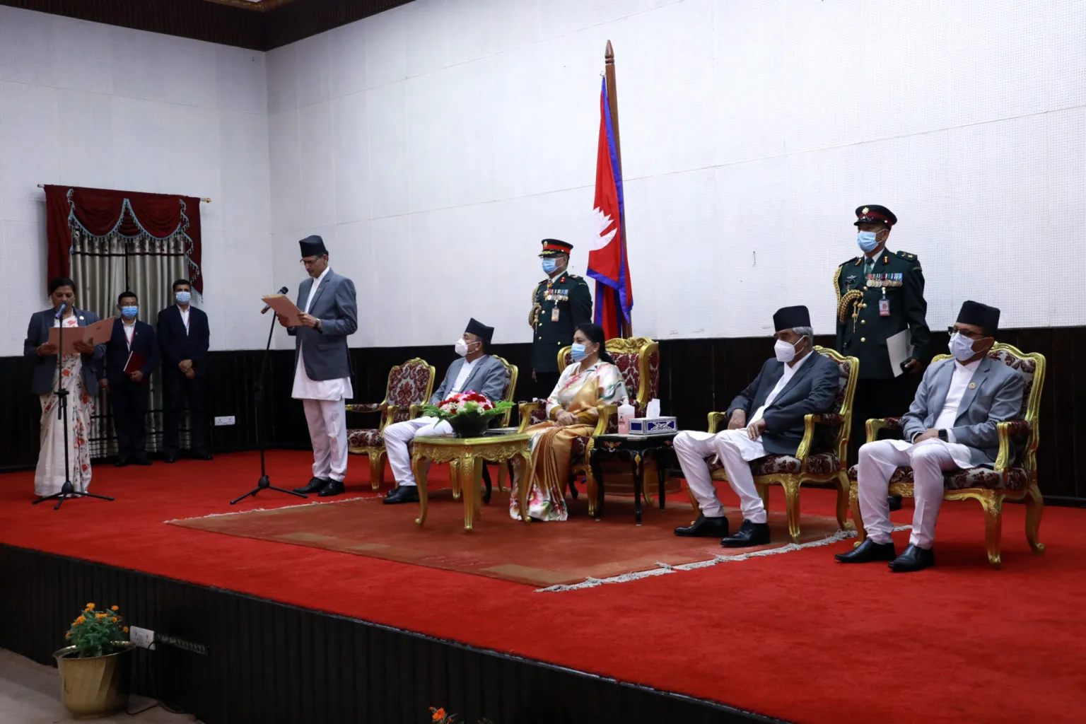 सभामुखद्वारा उपसभामुखलाई पद तथा गोपनीयताको शपथ
