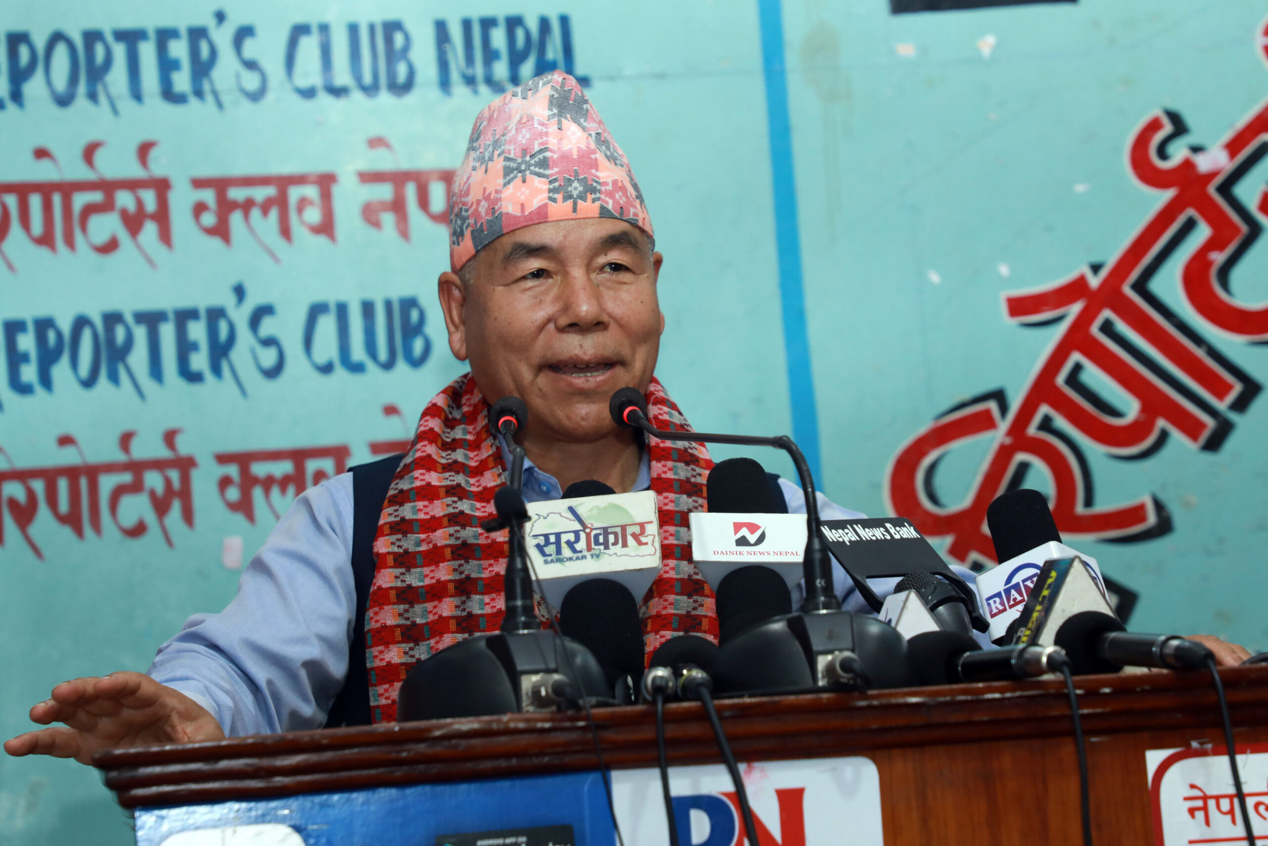 संविधानले प्रतिनिधिसभाको रिक्तताको परिकल्पना गरेको छैन : देव गुरुङ