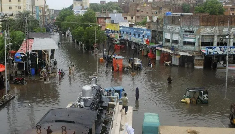 बाढी पहिरोबाट नौ सयको मृत्यु भएपछि पाकिस्तानमा राष्ट्रिय सङ्कट घोषणा