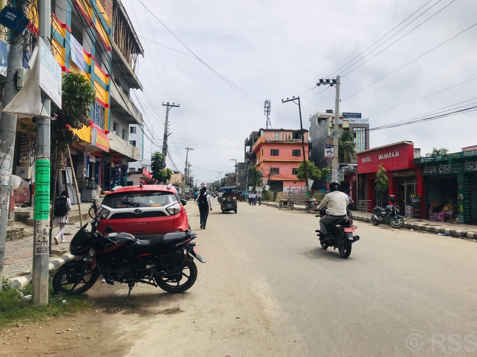 जनकपुरधामका सडक फराकिलोसँगै कालोपत्र