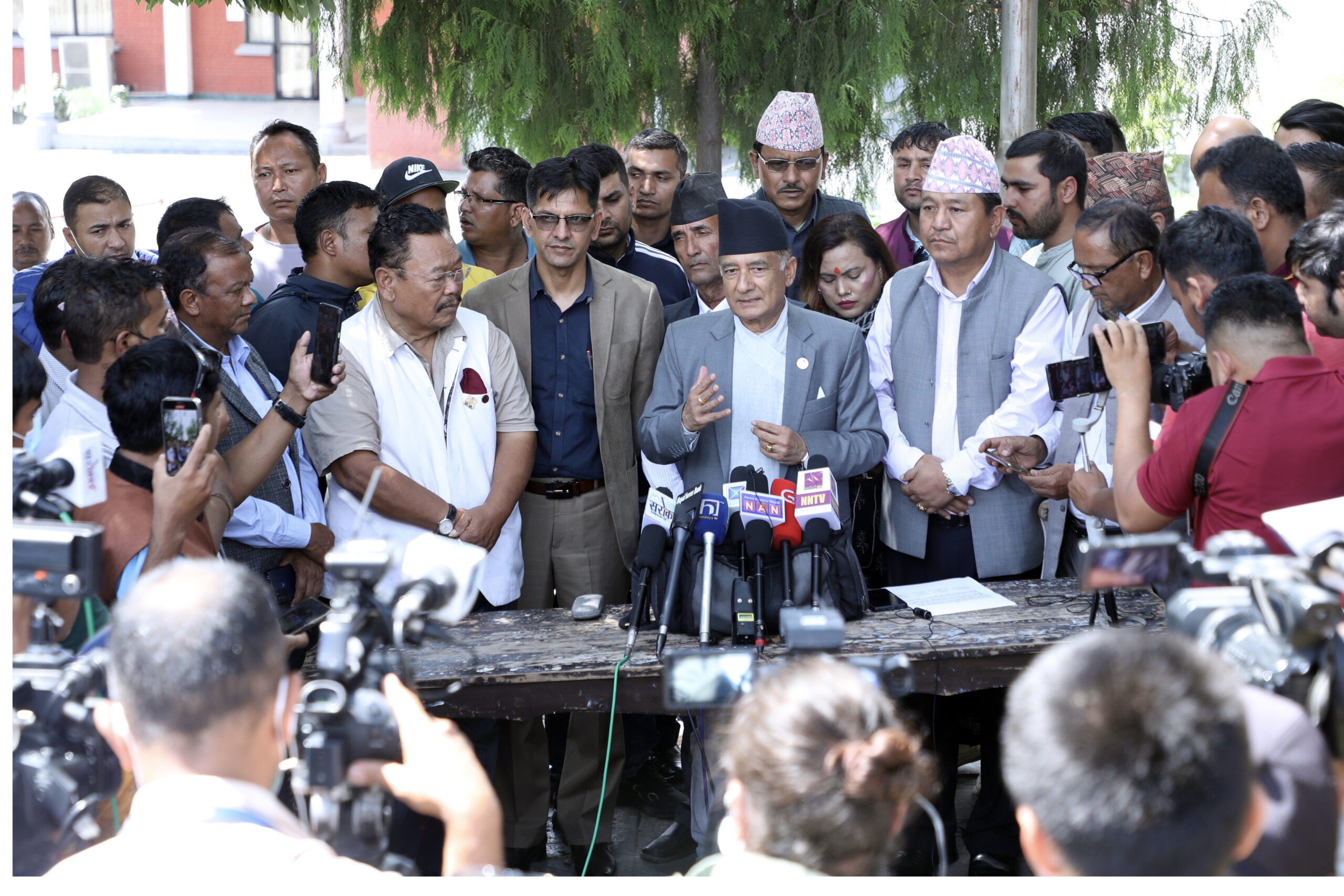 नागरिकता विधेयक प्रमाणीकरण नभएकामा सत्तारुढ दलको असन्तुष्टि