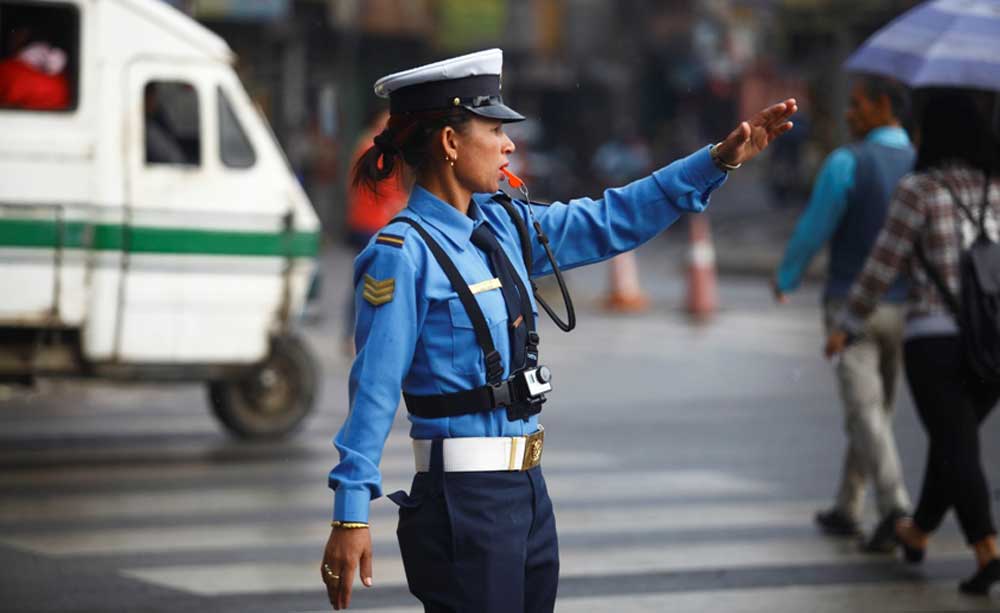 काठमाडौँमा बैकल्पिक मार्ग प्रयोग गर्न ट्राफिकको आग्रह
