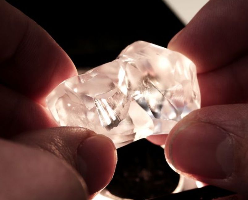 160-carat diamond unearthed in Angola