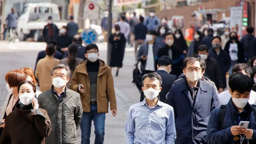 S.Korea reports 15,476 new COVID-19 cases