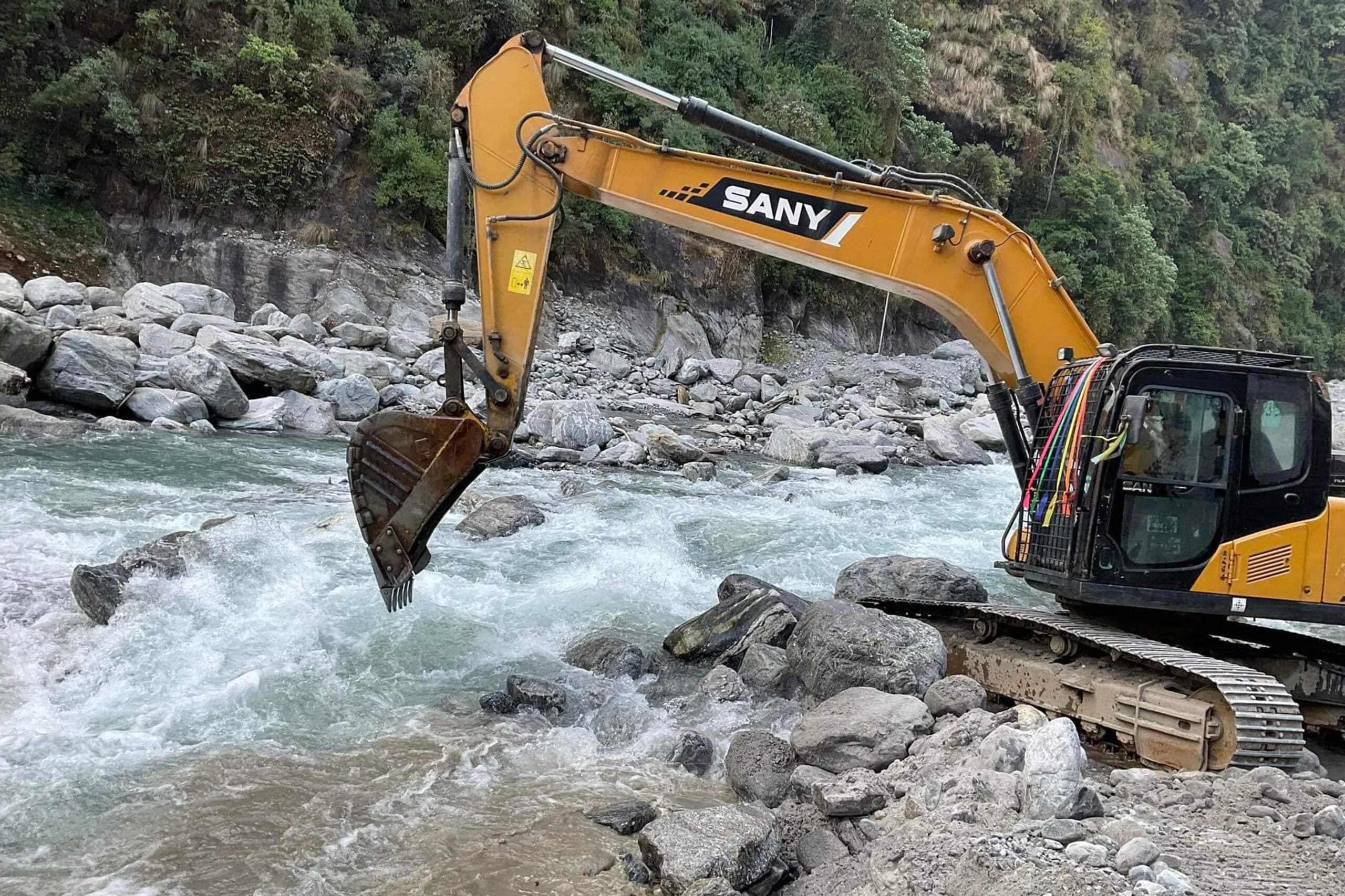 मेलम्चीको पानी काठमाडौँ पठाउन सुरु