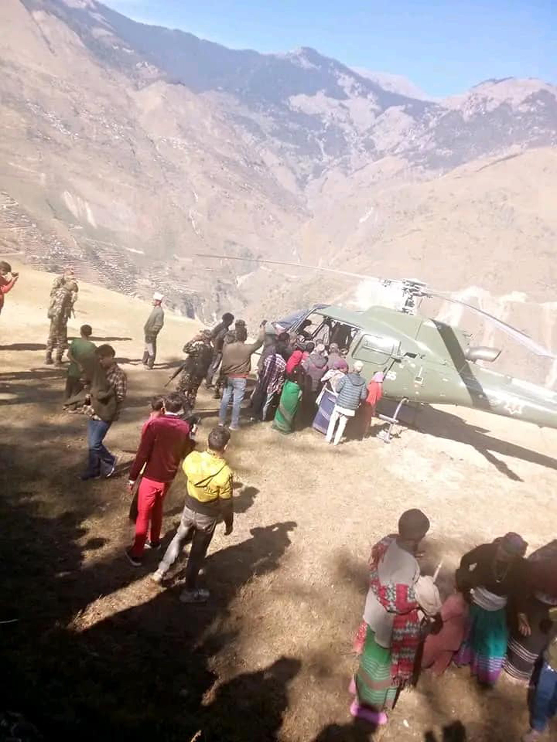 गर्भवतीको हेलिकप्टरबाट उद्धार