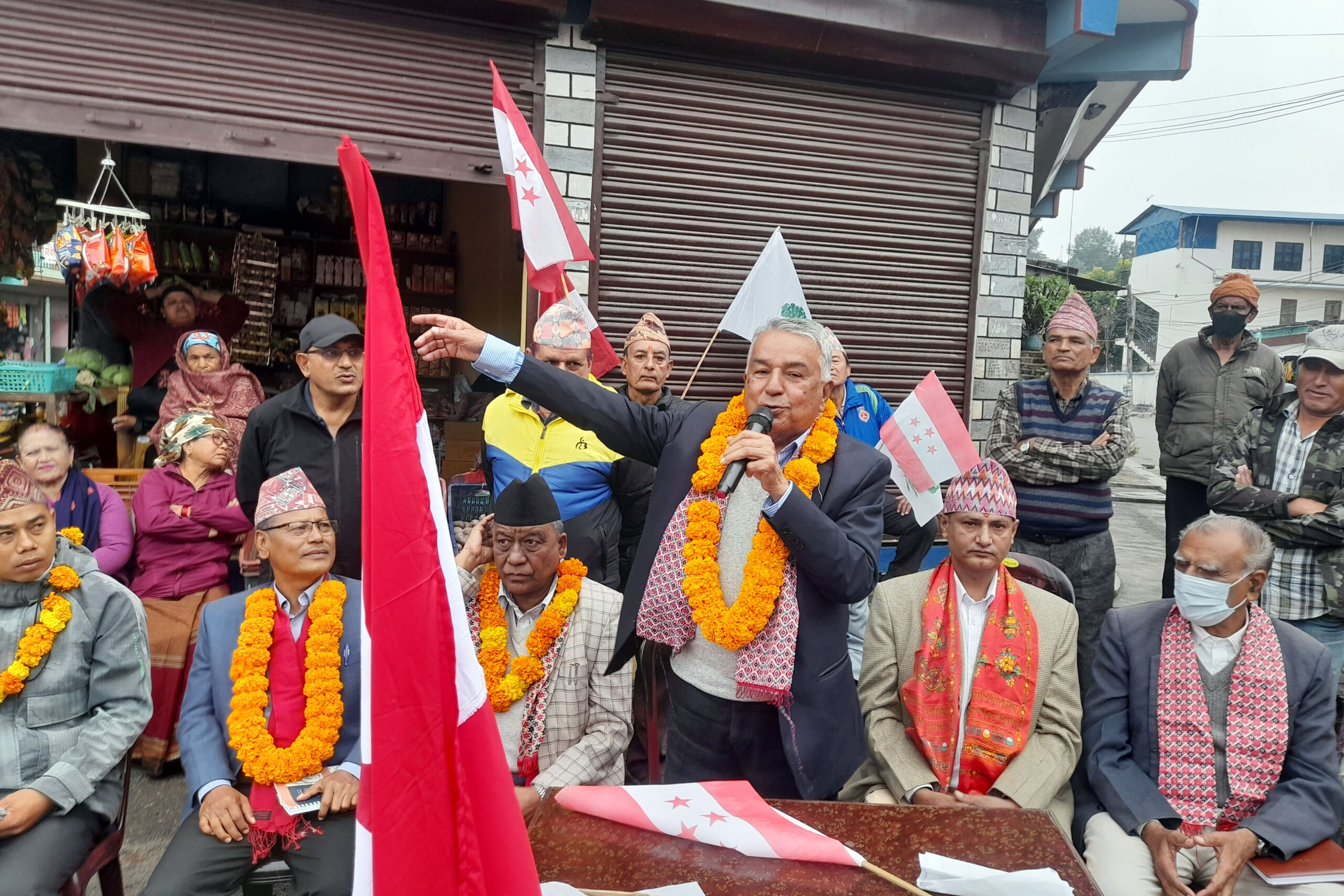 मुलुकलाई अग्रमनतर्फ लैजान गठबन्धनः वरिष्ठ नेता रामचन्द्र पौडेल