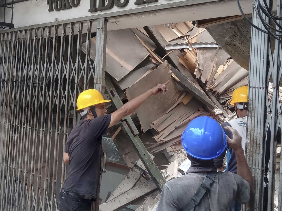 Earthquake shakes Indonesia’s Java island; at least 46 dead